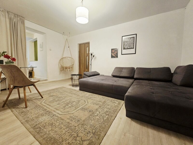 Drumul Taberei,Strada Brasov Piata Moghioros