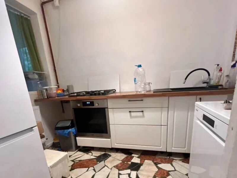 Drumul Taberei,Strada Brasov Piata Moghioros